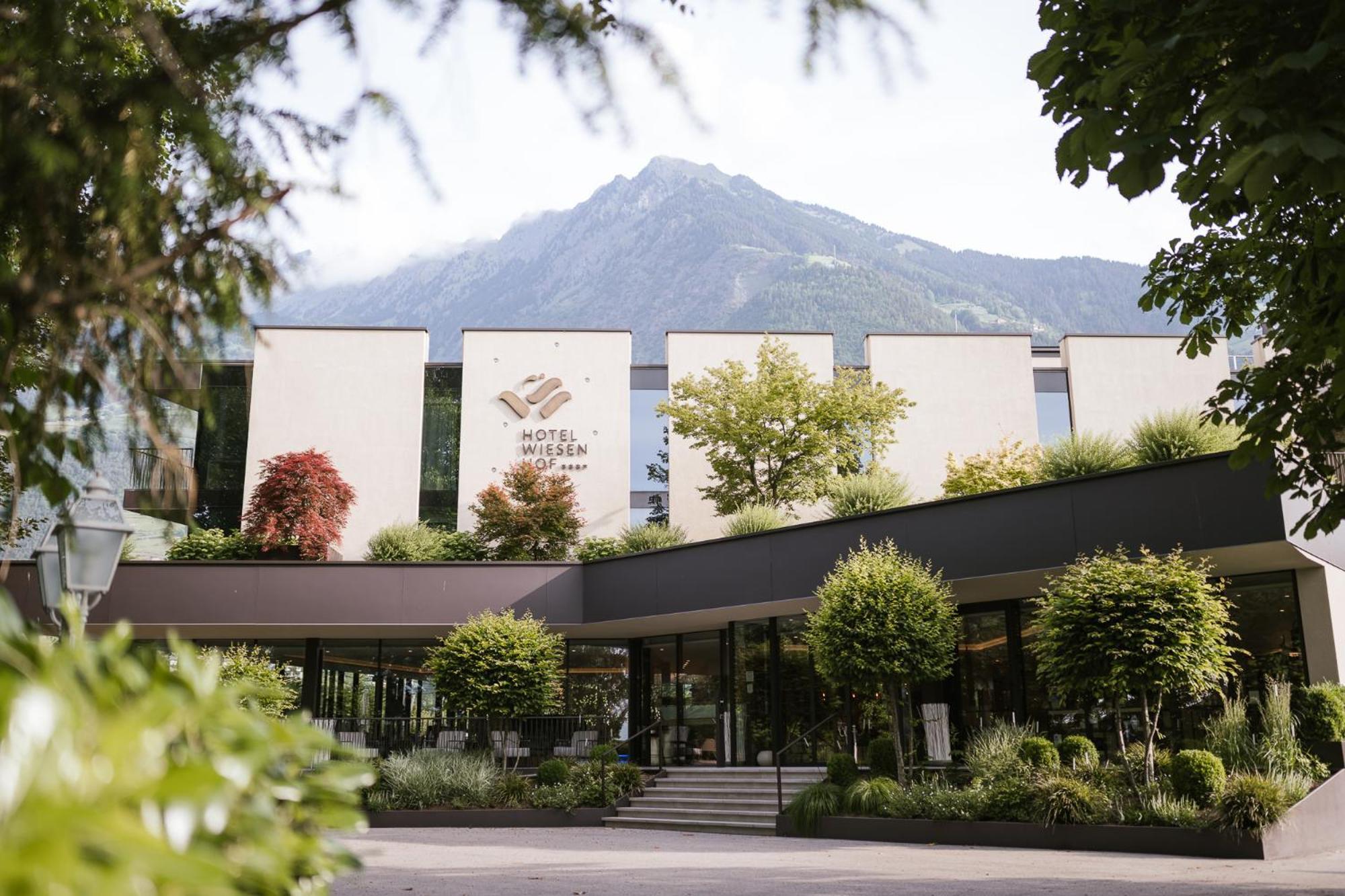 Hotel Wiesenhof ラグンド エクステリア 写真
